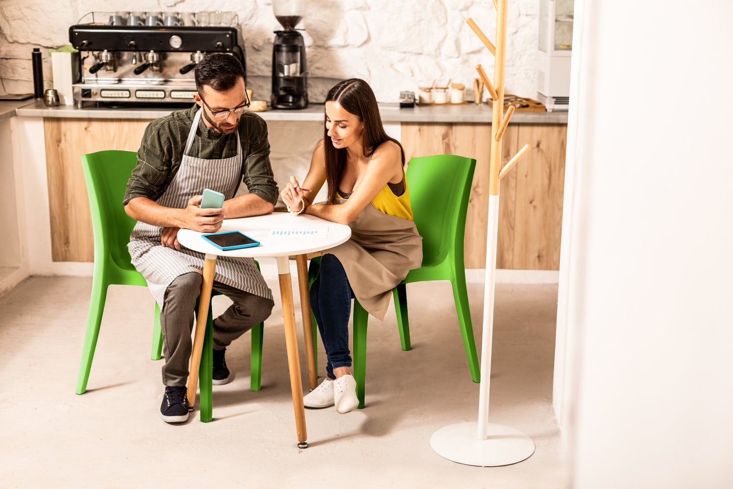 Modern Versatile Chair - Brat Green